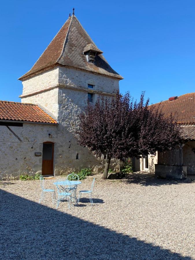 Domaine De Villot Hotel Sainte-Colombe-de-Villeneuve Eksteriør billede