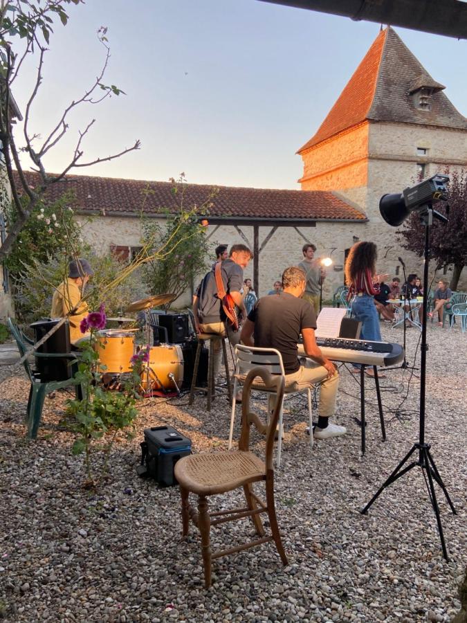 Domaine De Villot Hotel Sainte-Colombe-de-Villeneuve Eksteriør billede