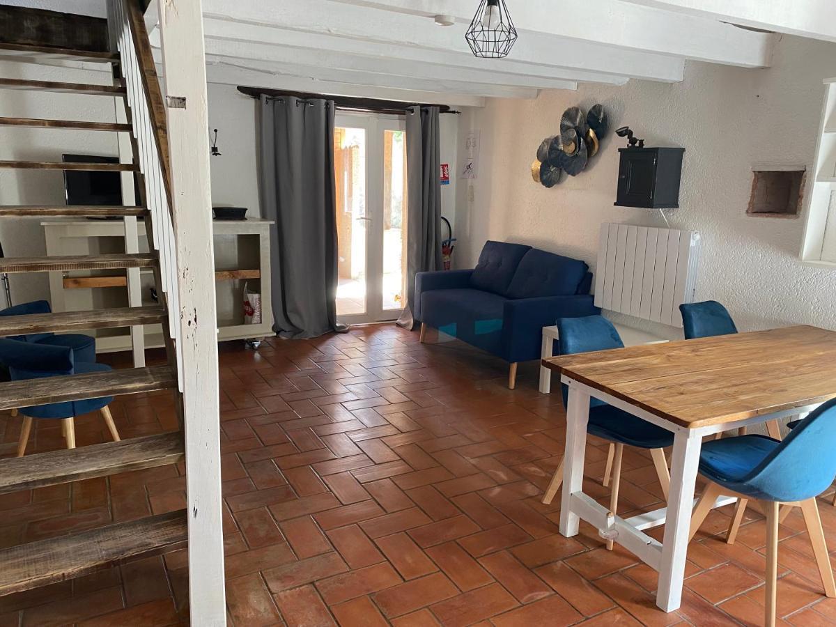 Domaine De Villot Hotel Sainte-Colombe-de-Villeneuve Eksteriør billede