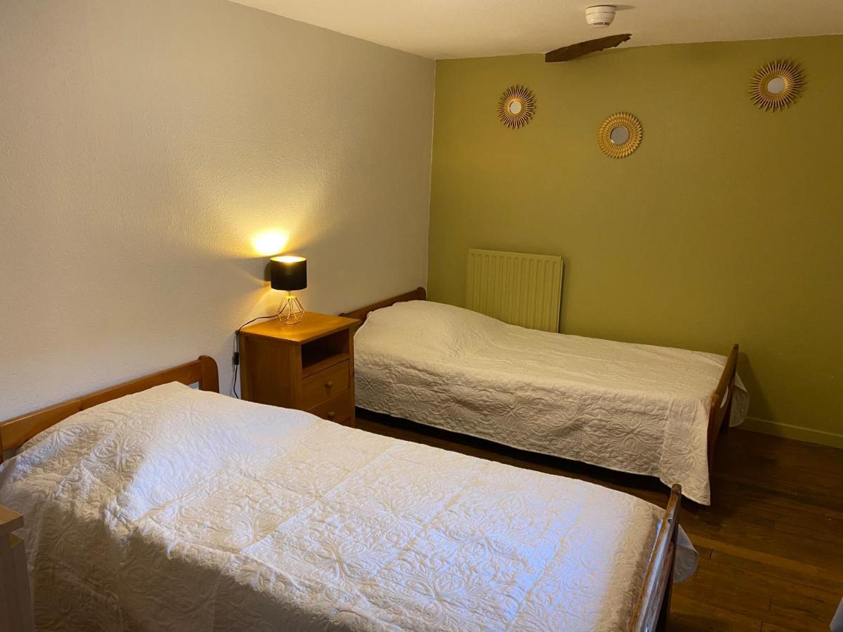 Domaine De Villot Hotel Sainte-Colombe-de-Villeneuve Eksteriør billede