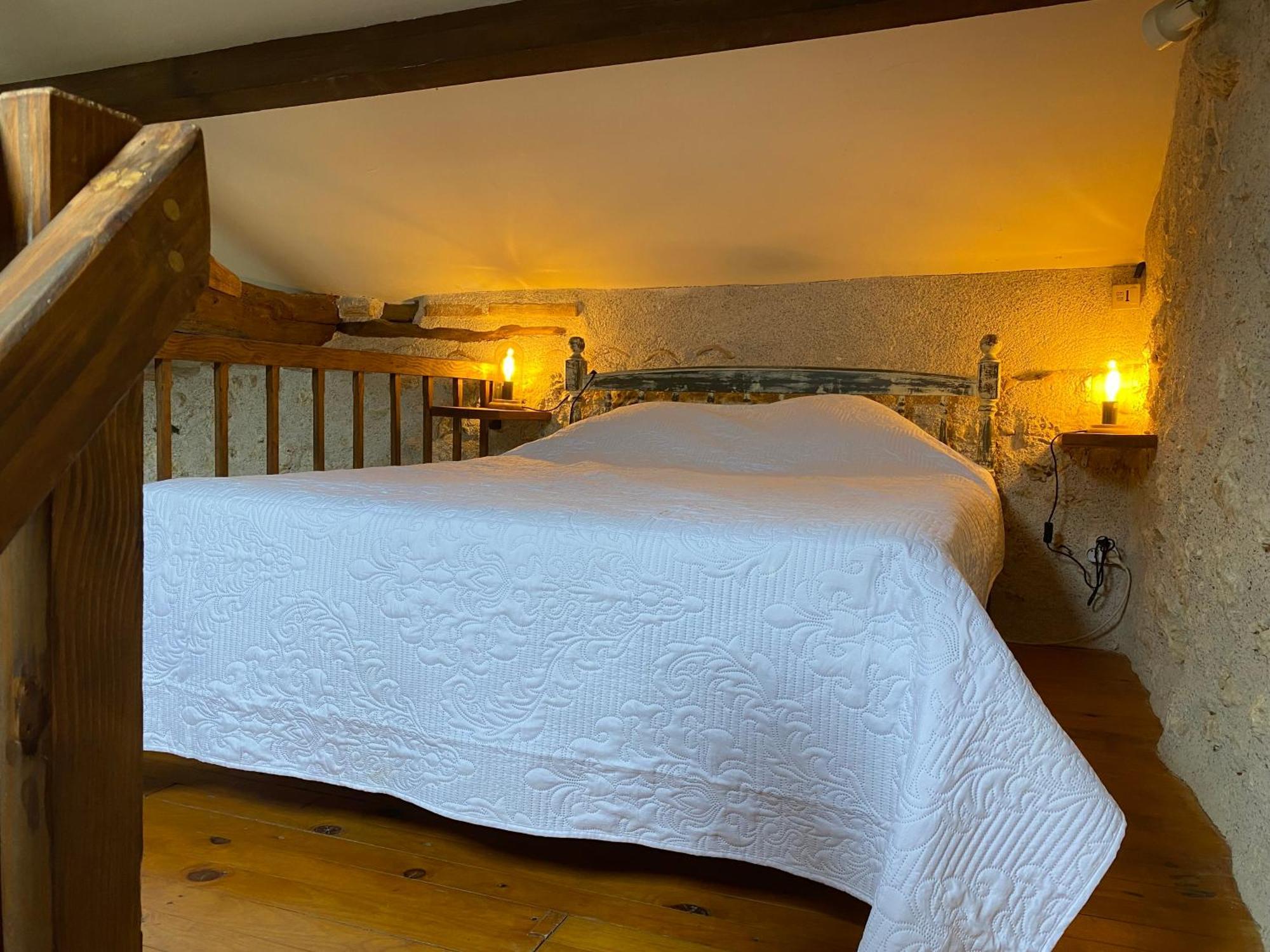 Domaine De Villot Hotel Sainte-Colombe-de-Villeneuve Eksteriør billede