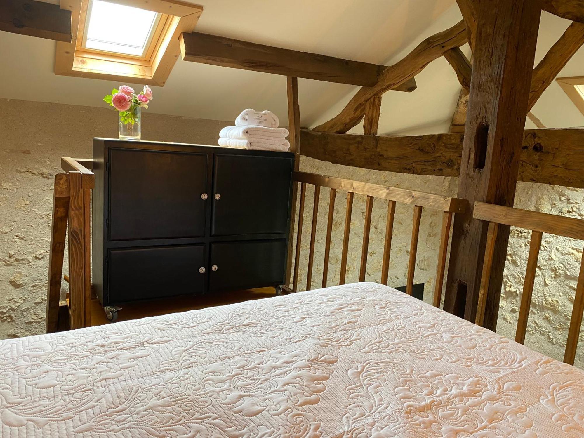 Domaine De Villot Hotel Sainte-Colombe-de-Villeneuve Eksteriør billede
